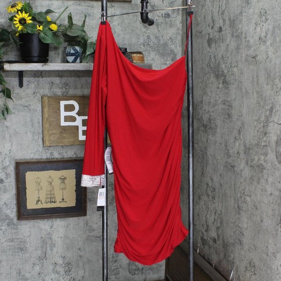 NWT City Studios Plus Size One-Shoulder Bodycon Dress 8415AC9PD1 1X Cherry Red - Picture 3 of 5